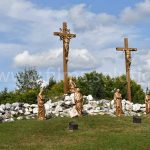 Magnificent pilgrimage site located in the Laurentians region. A filming location that is easily accessible and close to the village, it offers all public services, parking and security.